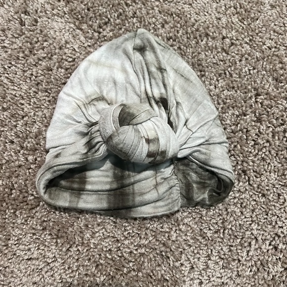 Knot Turban, Olive Tie-Dye - Picture 2 of 2